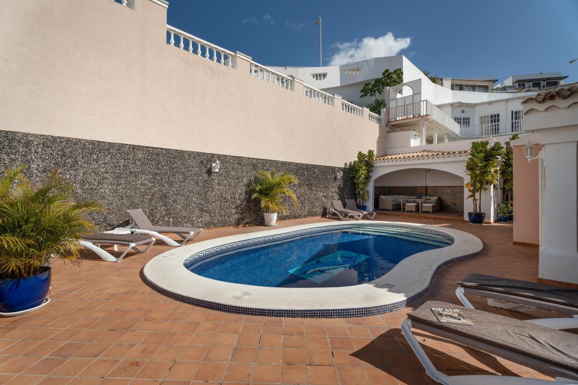 Villa Marbella-Private Heated Pool And Breathtaking View أذيخي المظهر الخارجي الصورة